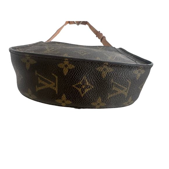 Preloved Authentic Louis Vuitton Saint Cloud PM Monogram Crossbody Bag - Picture 7 of 12